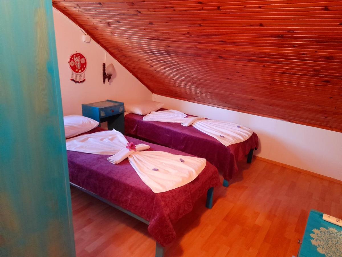 Antonios Motel Side Esterno foto